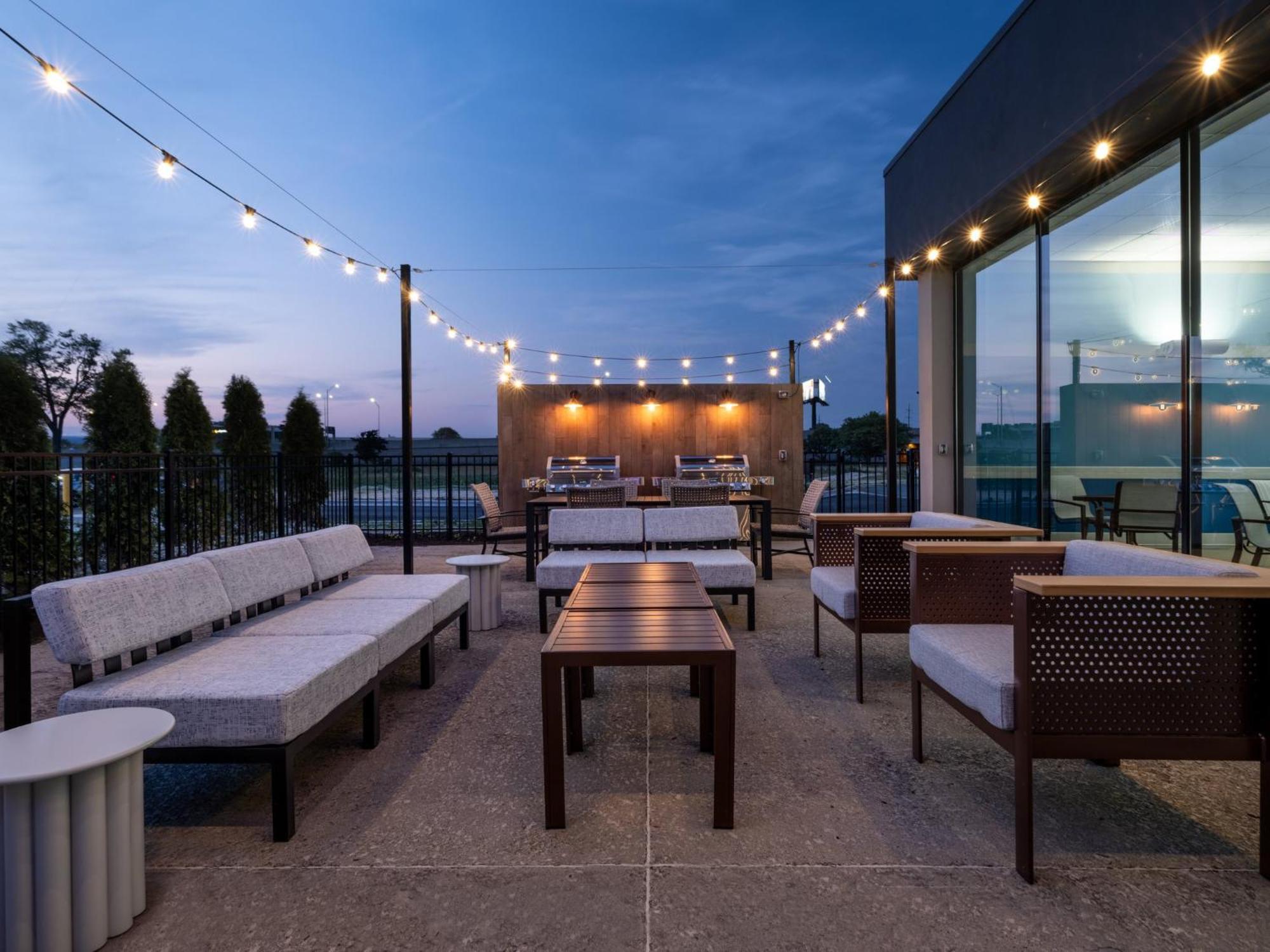 Holiday Inn Chicago O'Hare - Rosemont By Ihg Extérieur photo